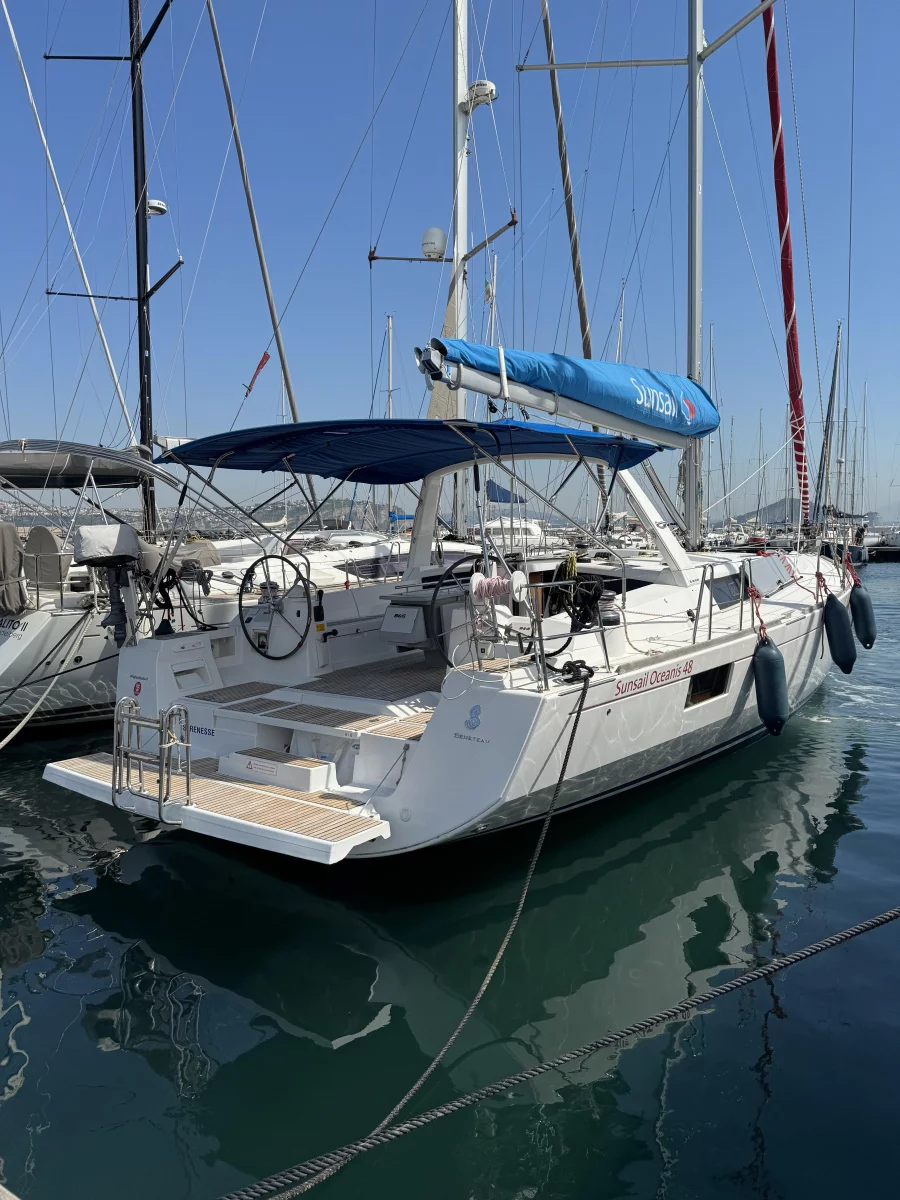 Oceanis 48.5 (Serenesse)  - 1