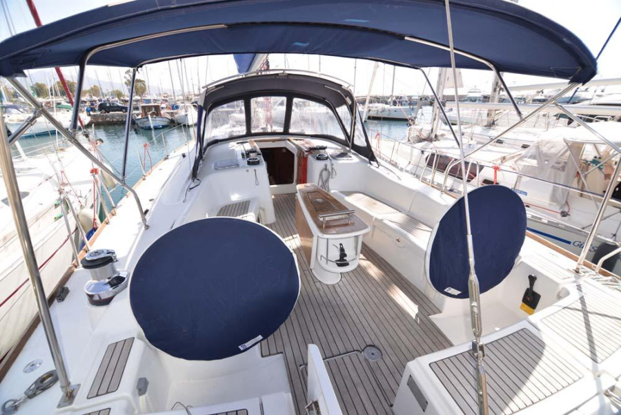 Photo #8 - Oceanis 54 (Captain John) in Athen - 48513
