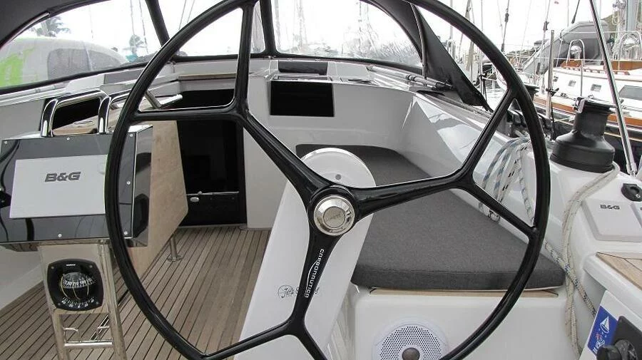 Hanse 415 (Touch of Freedom)  - 9