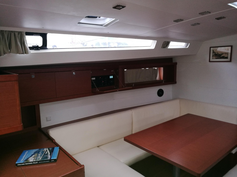 Photo #8 - Oceanis 48 (Sophie) in Procida - 48966