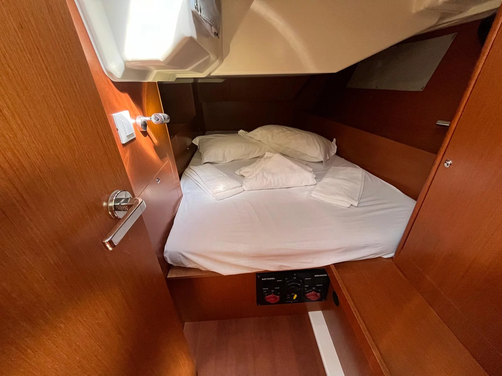 Oceanis 41.1 (Malika)  - 4