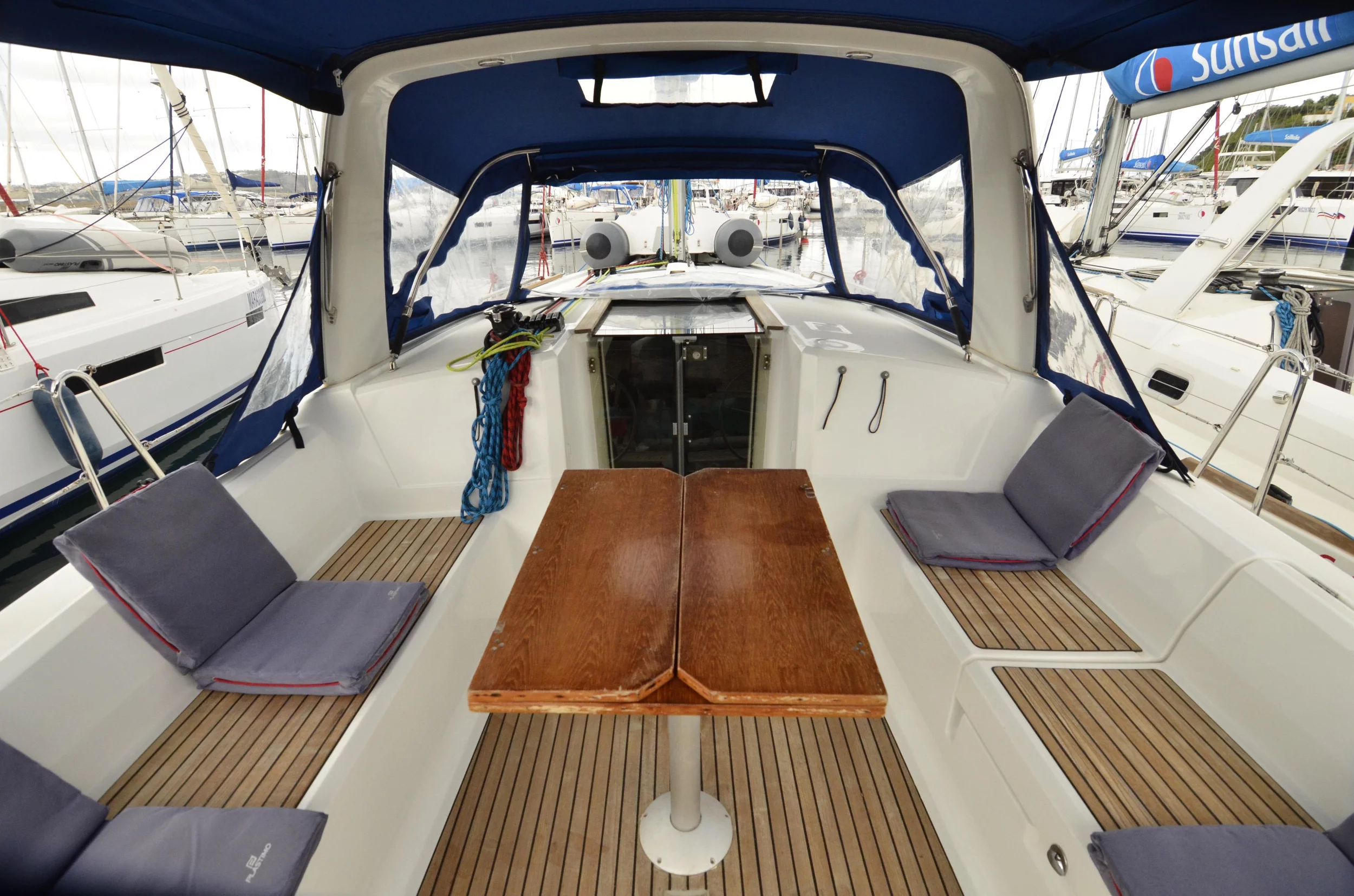 Oceanis 38.1 (Jasmine)  - 3