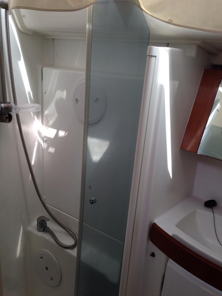 Photo #10 - Oceanis 40 (Pepper) in Lavrion - 49421