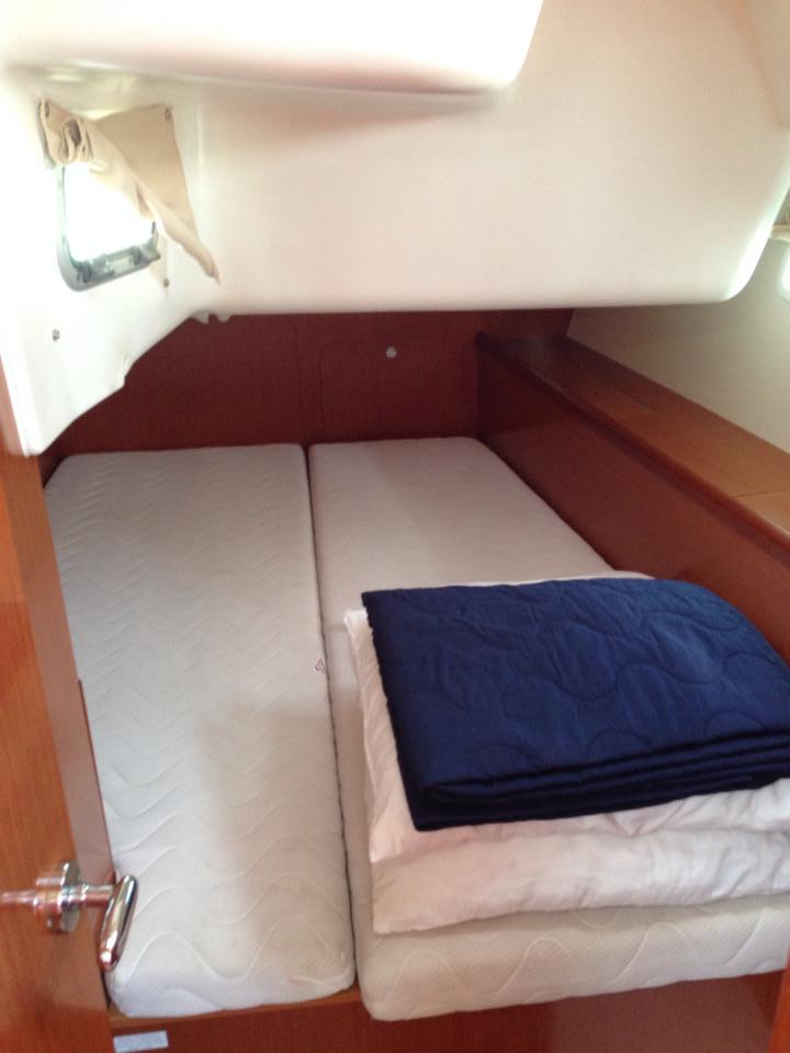 Photo #8 - Oceanis 40 (Pepper) in Lavrion - 49421