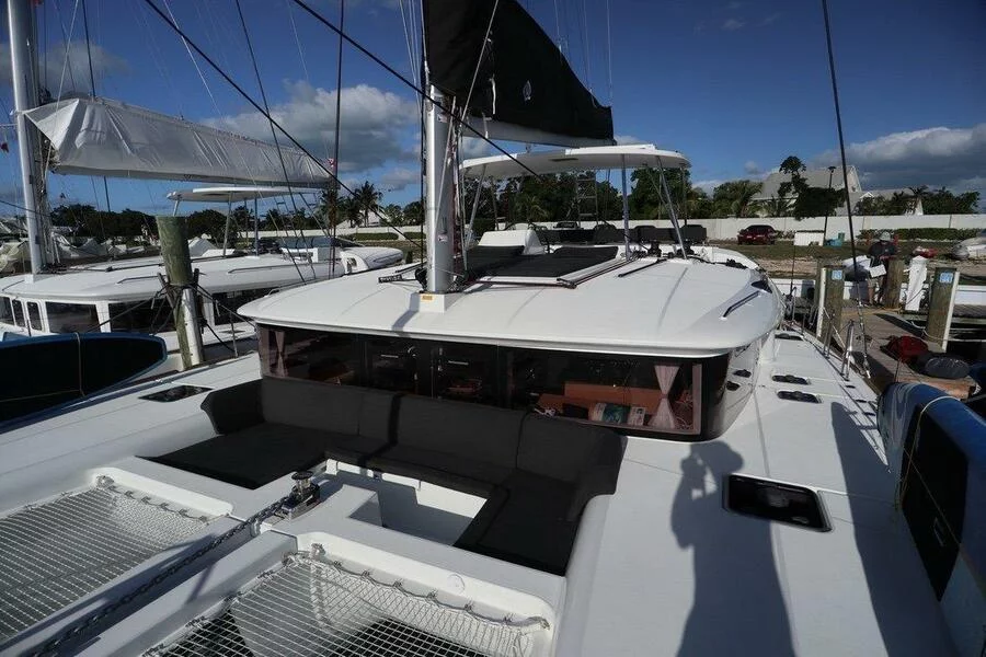 Catamaran Lagoon 450 Galaxy for rent in Bahamas from $0 / week