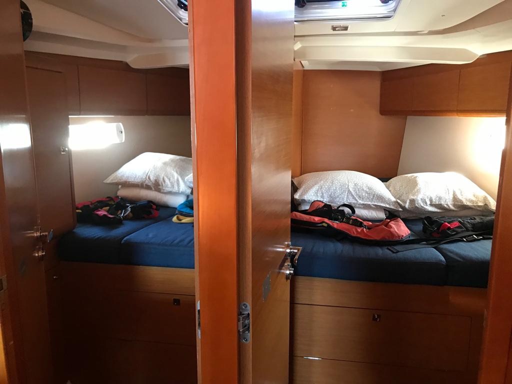 Photo #11 - Sun Odyssey 519 (Alboran Bourbon) in Palma - 49949