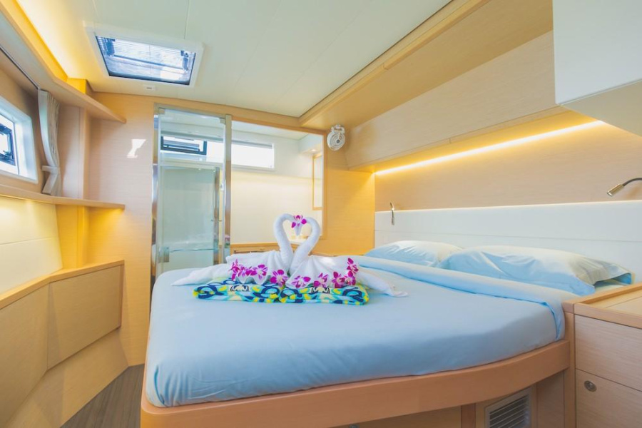 Photo #18 - Lagoon 52 F (BLUE MOON (Crewed Charter)) in Phuket - 50081