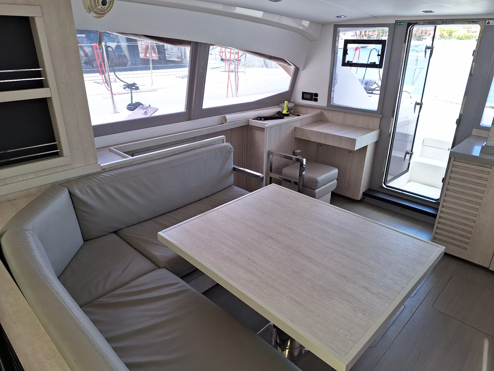 Leopard 40 (Annemarie)  - 1