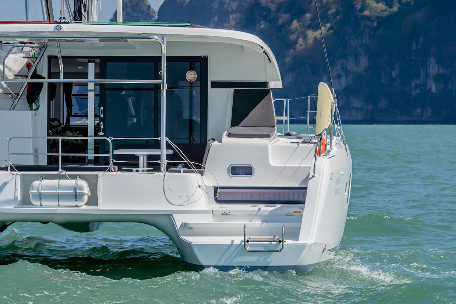 Photo #3 - Lagoon 42 (Cloud Dancer) in Phuket - 51048