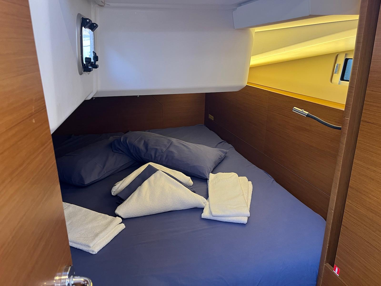 Photo #6 - Sun Odyssey 440 (Cicerenella) in Cannigione - 51052