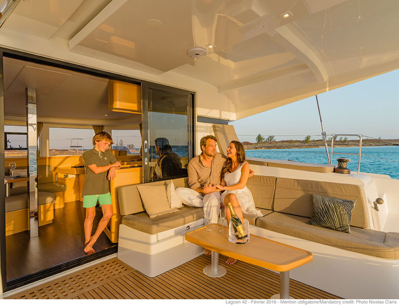 Photo #7 - Lagoon 42 (Olympios Zeus) en Mykonos - 51641