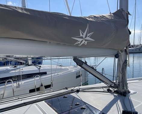 Photo #7 - Sun Odyssey 410 (Ariel) in Salerno - 52045