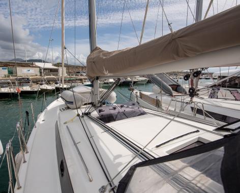 Photo #4 - Sun Odyssey 410 (Ariel) in Salerno - 52045