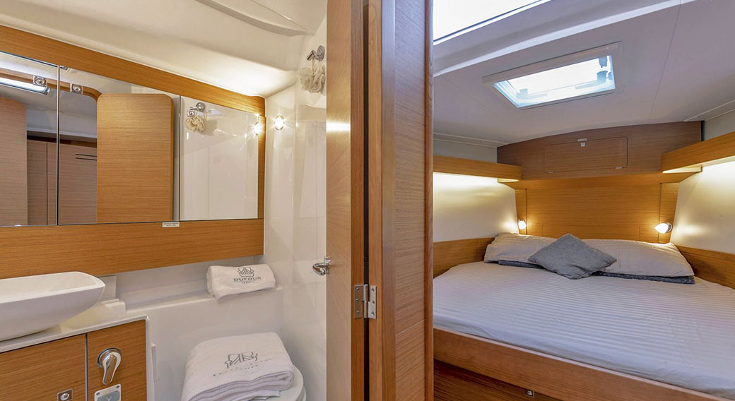 Photo #5 - Dufour 430 Grand Large (Blue Moon 1) in Lavrion - 52196