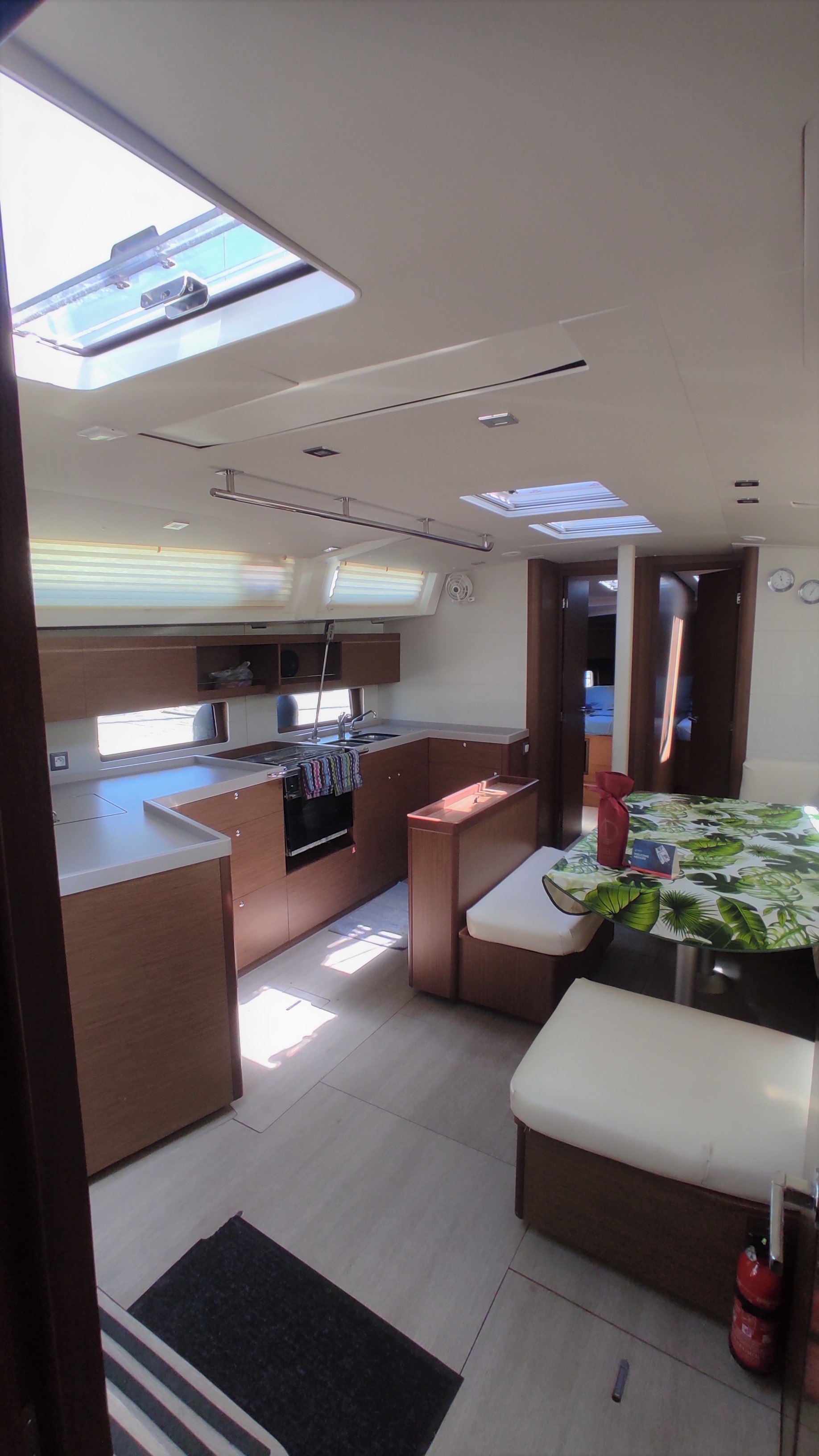 Photo #6 - Oceanis 46.1 (Namaka) en Portorosa - 52667