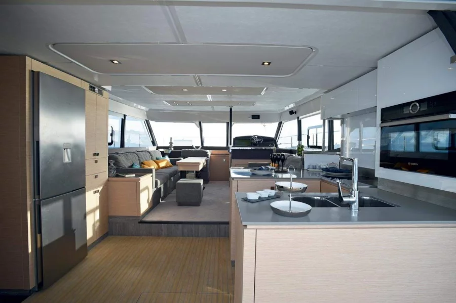 MY 44 Maestro (48ft) (Elysium)  - 2