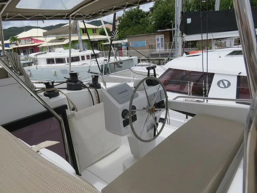 Saba 50 *skipeered (REBORN with watermaker and A/C PLUS)  - 10