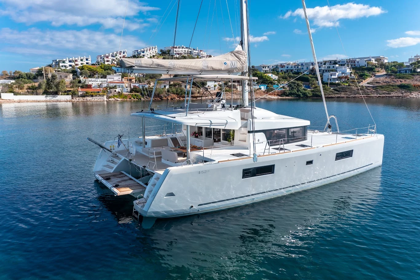 Lagoon 52F (MADININA)  - 0