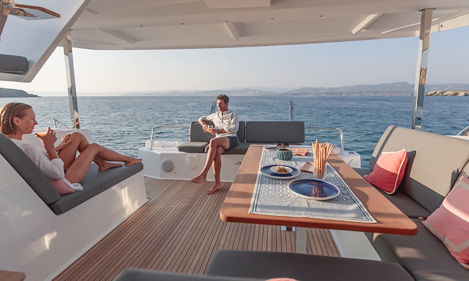 Photo #4 - Isla 40 (Blue Serenity) in Paros - 54305