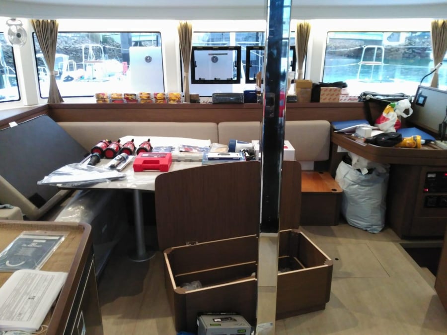 Photo #4 - Lagoon 42 - Premium (Affligem) en Lagon bleu - 54410