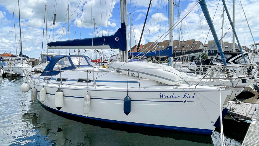 Photo #9 - Bavaria 32 (Weather Bird) en Hamble-le-Rice - 54583