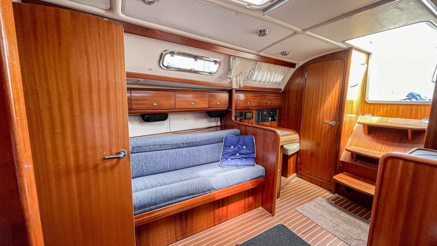 Photo #12 - Bavaria 32 (Weather Bird) en Hamble-le-Rice - 54583