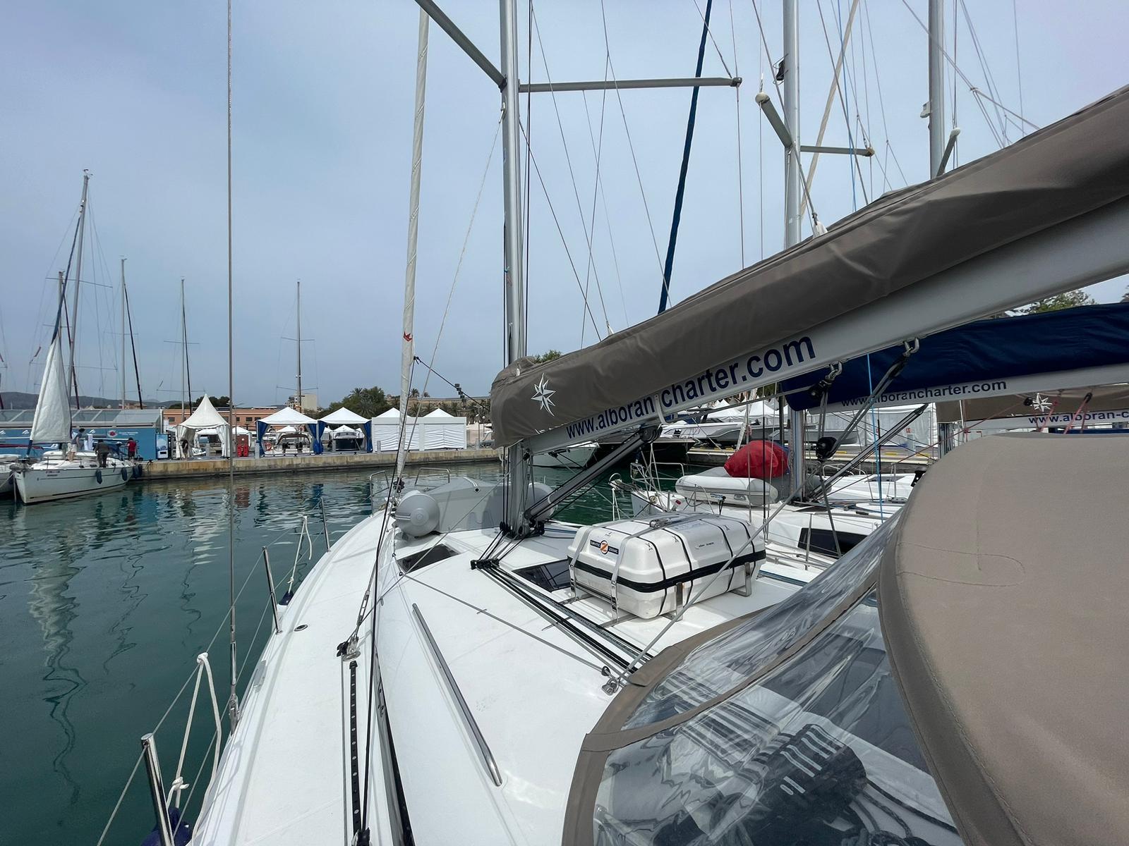 Photo #16 - Sun Odyssey 440 (Alboran Whisky) in Palma - 54706