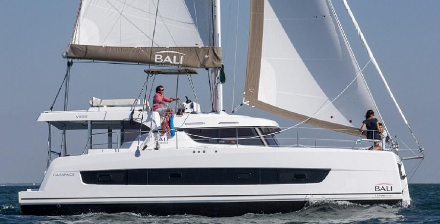 Photo #7 - Bali Catspace 40 (Sea Mule) in Road Town - 54709