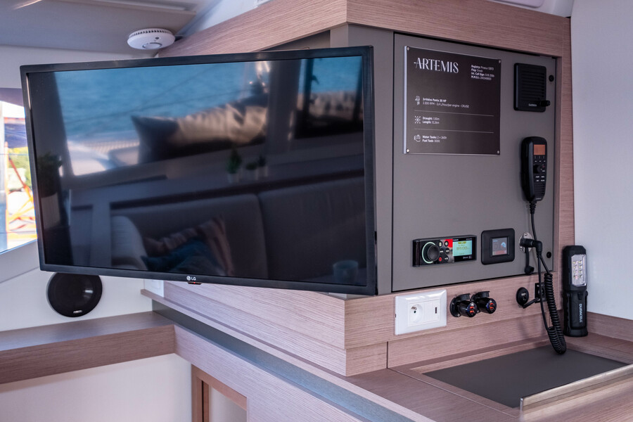Photo #16 - Fountaine Pajot Isla 40 (Artemis) in Lefkada - 54775