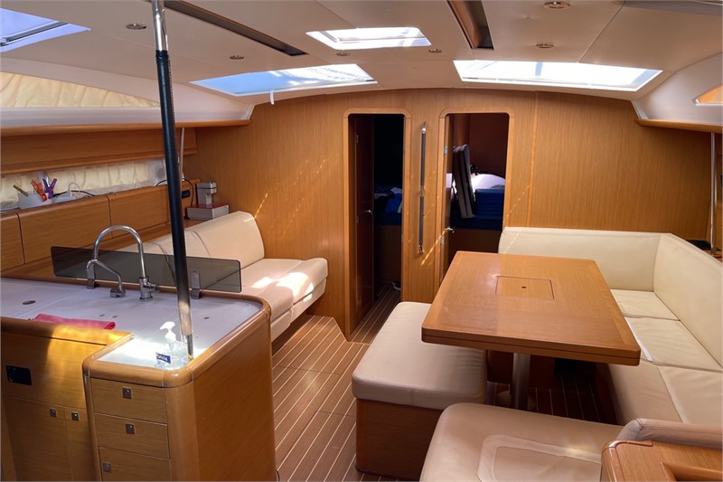 Photo #4 - Jeanneau 53 (Romios) in Atene - 54800