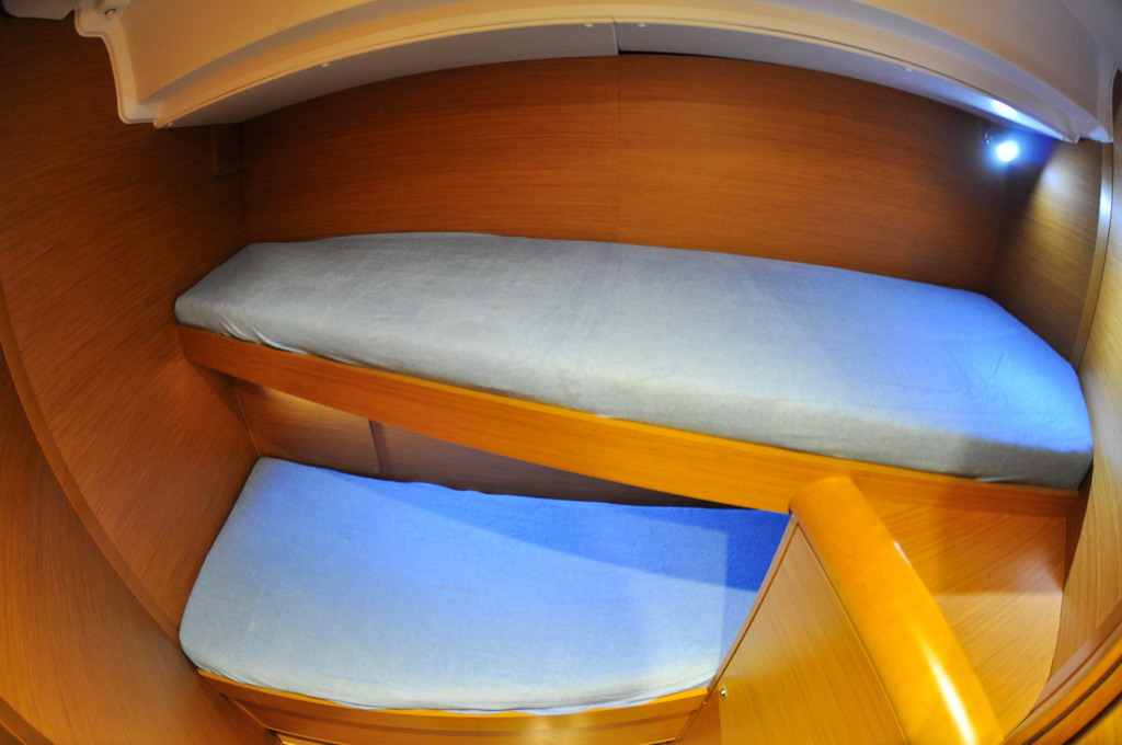 Photo #7 - Sun Odyssey 439 (Aeriko) in Athen - 54844