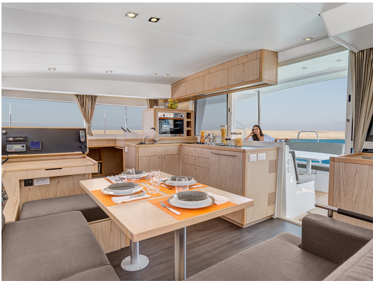 Photo #5 - Catamaran 38-41 ft. (Cat 38-41 ft.) in Split - 54888