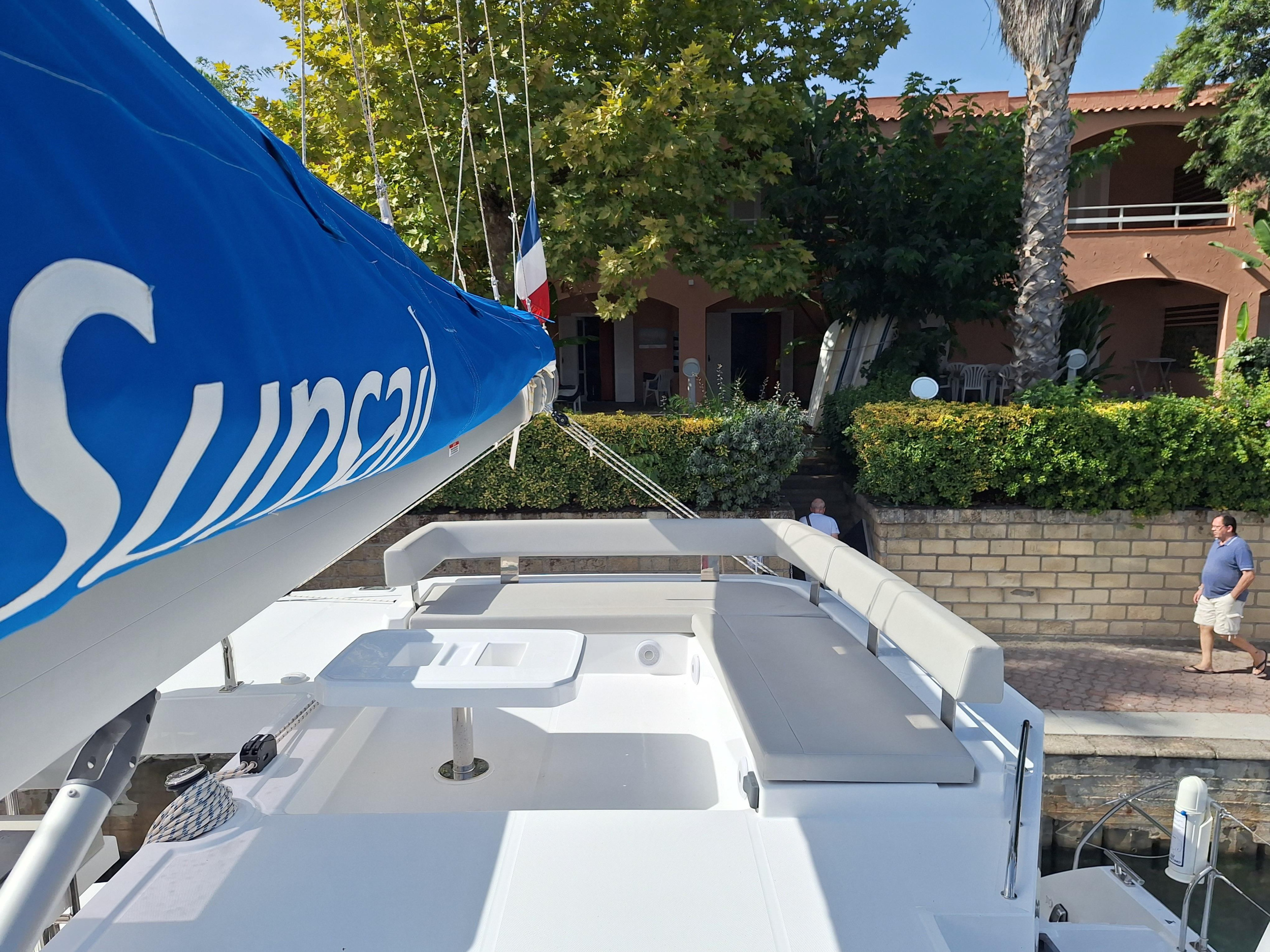 Photo #5 - Leopard 42 (Orpin) in Portorosa - 55053
