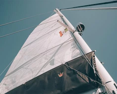 Lagoon 51 (Lady G)  - 12