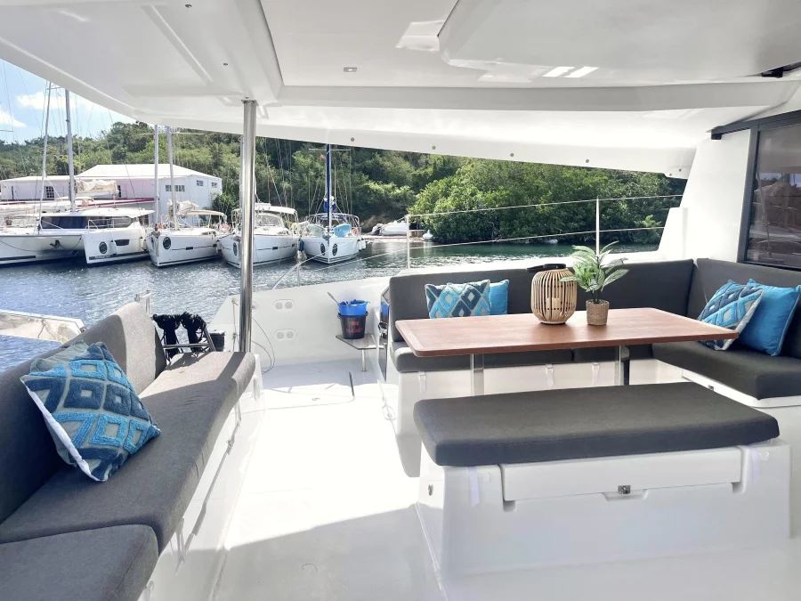 Fountaine Pajot Tanna 47 (Blue Vibes - FF)  - 1