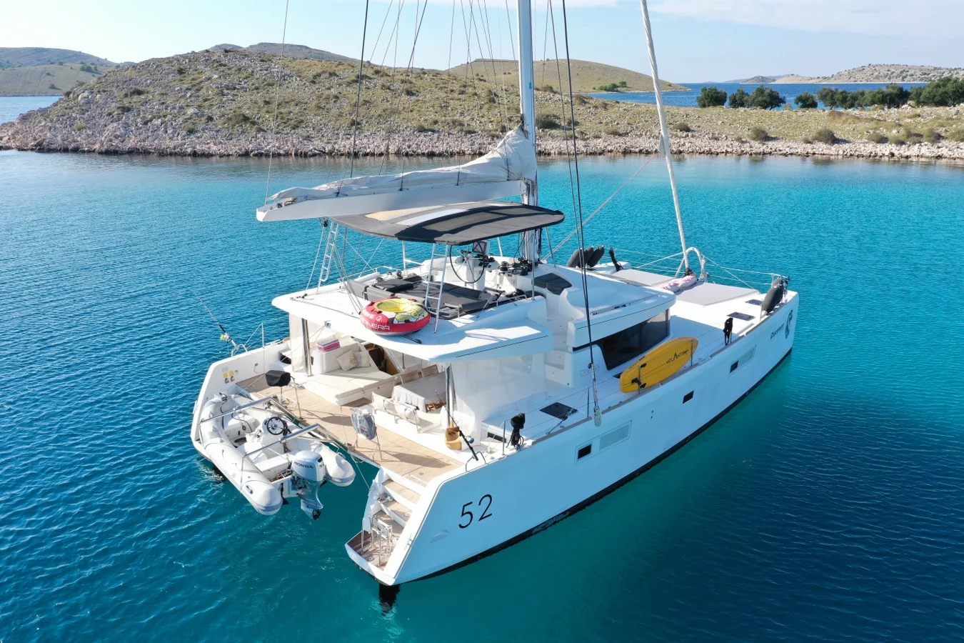 Lagoon 52 F (Discovery)  - 1