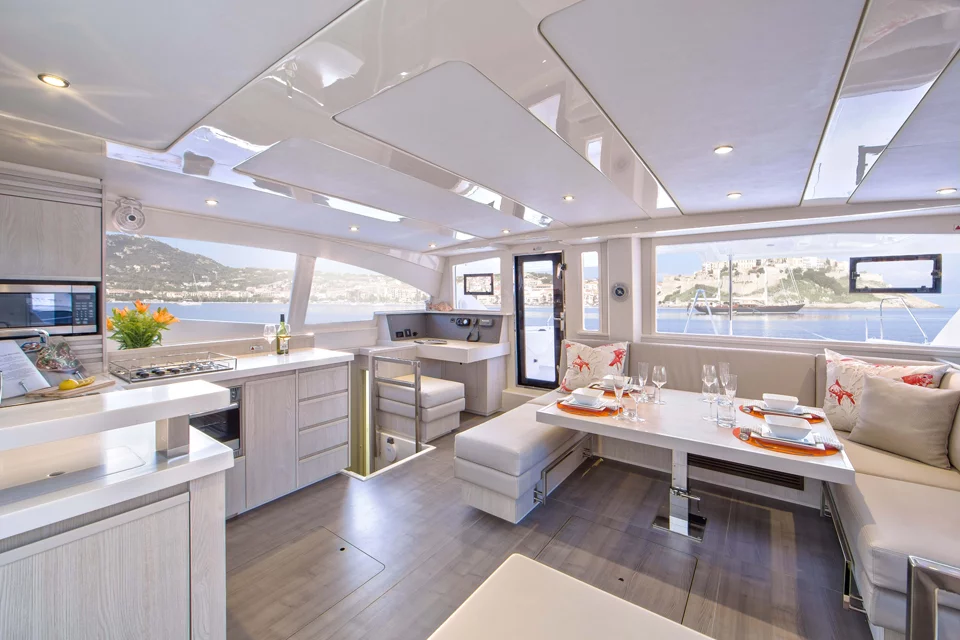Leopard 51 (Andiamo (With Captain))  - 6