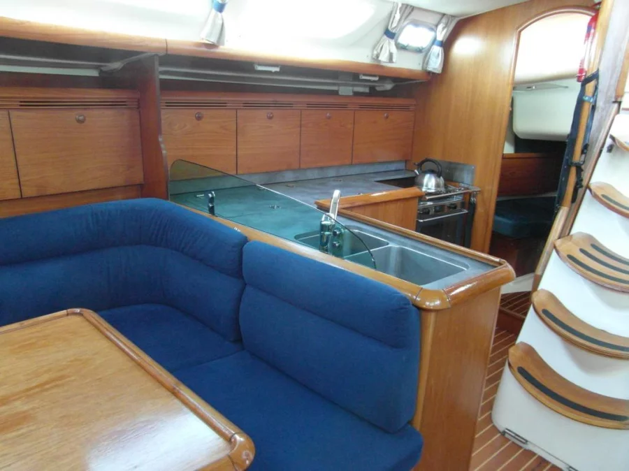 Sun Odyssey 43 (Sandpiper)  - 12