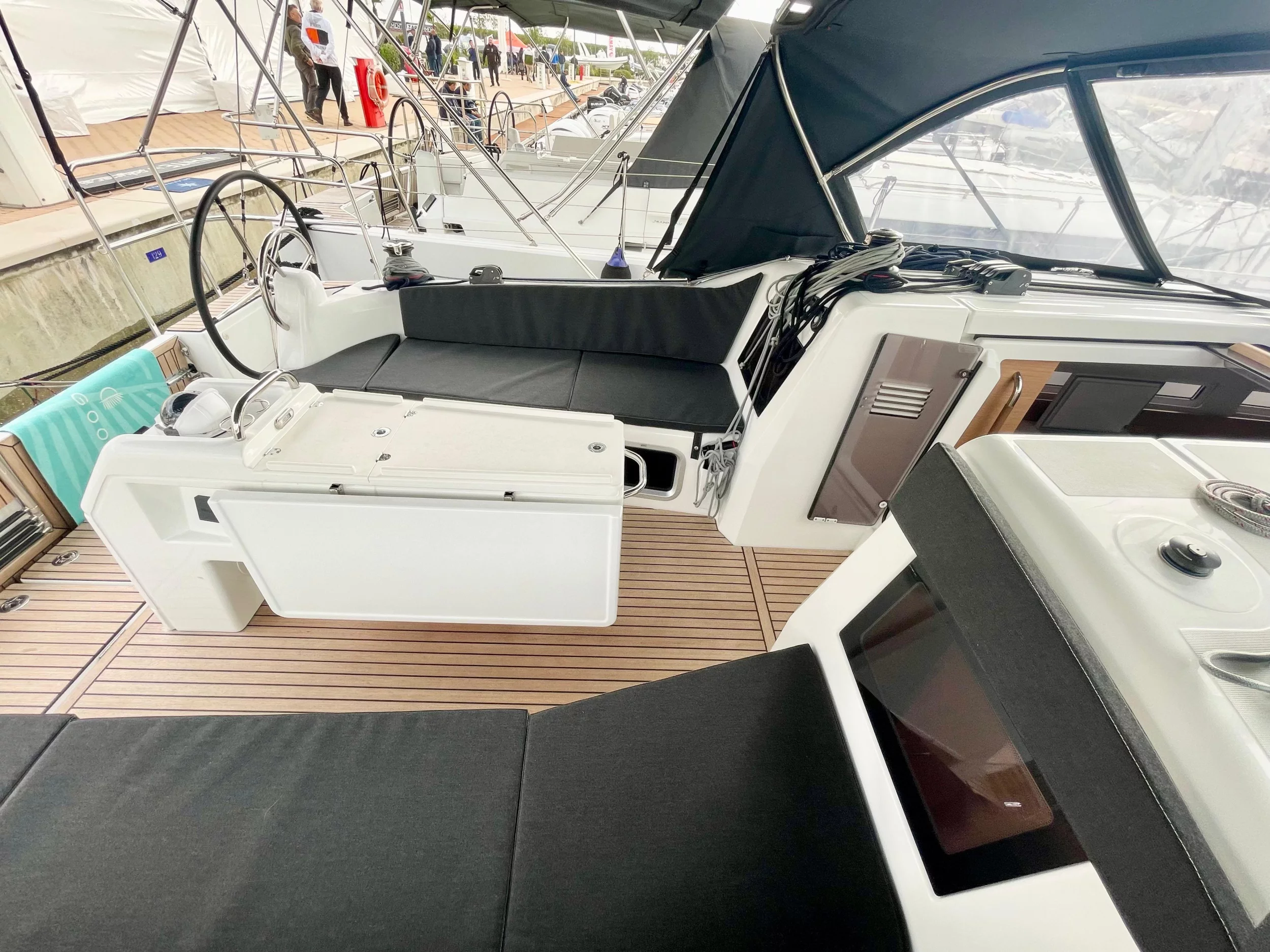 Sun Odyssey 410 (Colibrì)  - 17