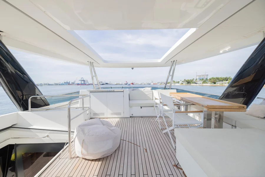 Lagoon 630 (Atlantia (With Captain))  - 14