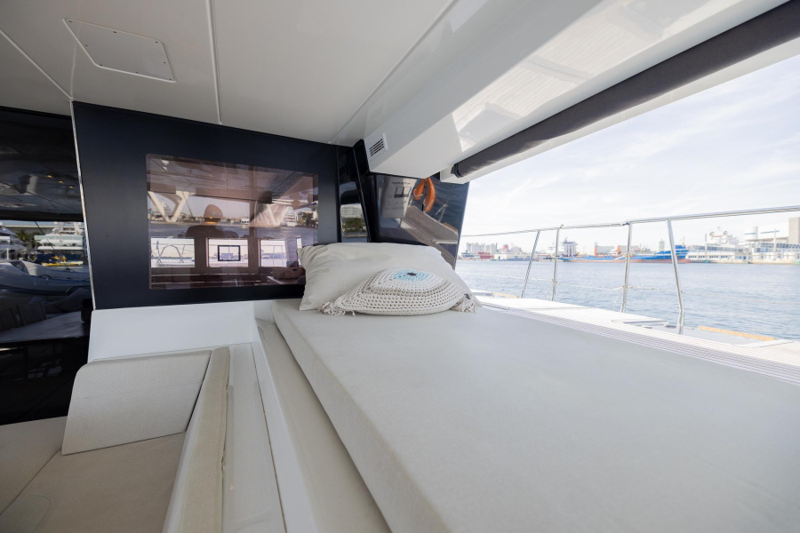 Photo #13 - Lagoon 630 (Atlantia (With Captain)) en Key West. FL - 55268