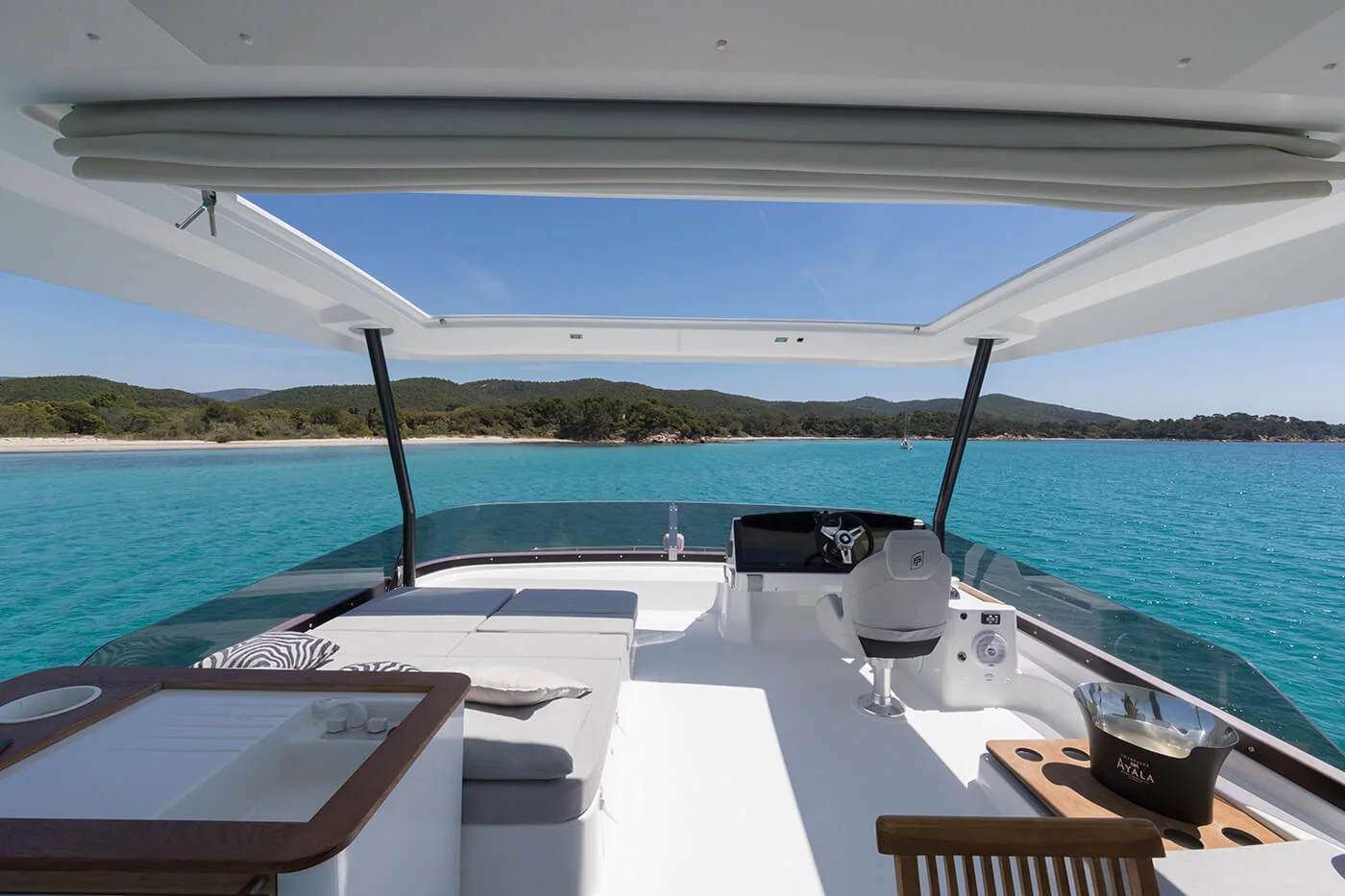 Fountaine Pajot MY 44 (Emma Kathleen (With Captain))  - 1