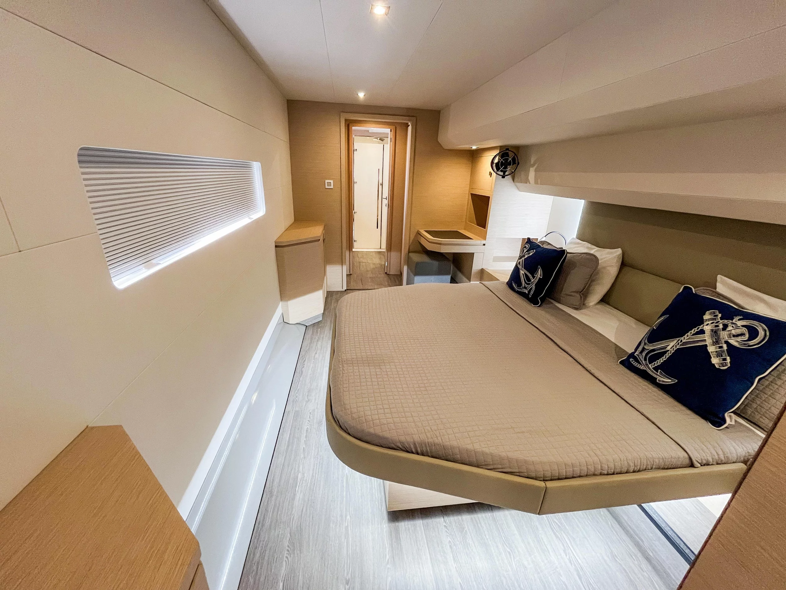 Fountaine Pajot MY 44 (Emma Kathleen (With Captain))  - 14