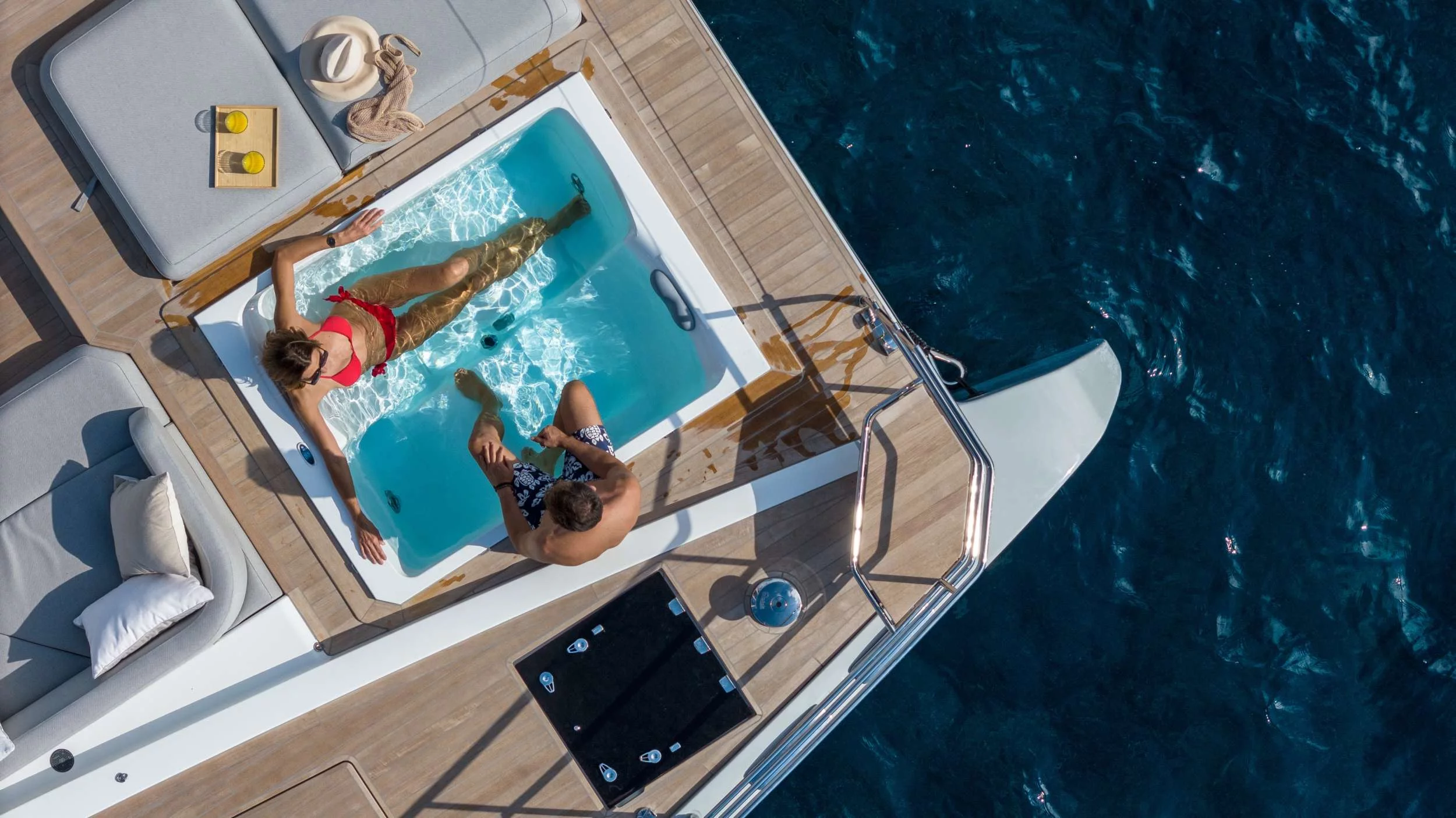 Fountaine Pajot 80 Power (CHRISTAL MIO 80)  - 4