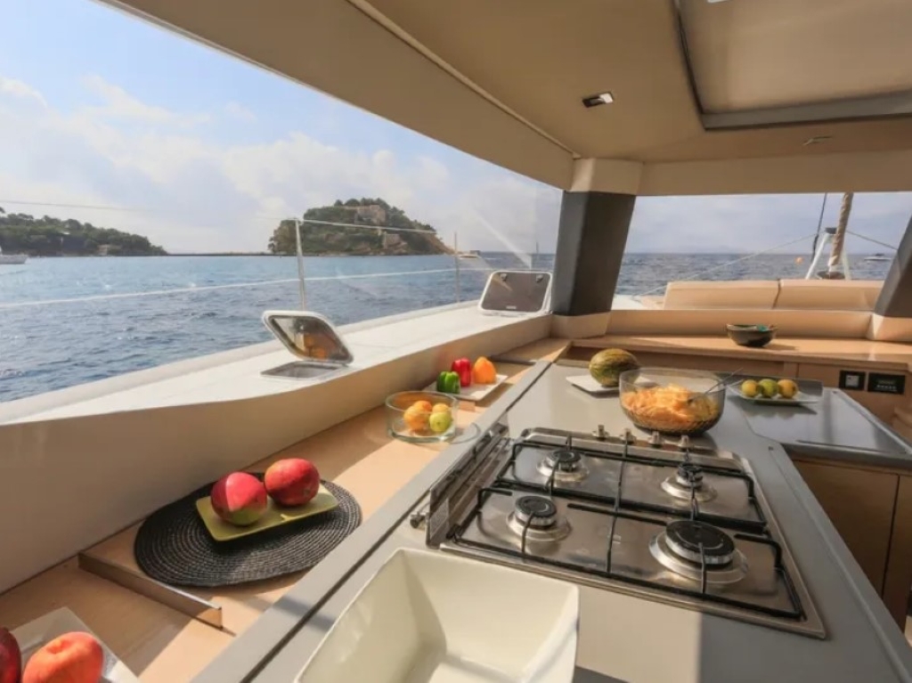 Photo #13 - Fountaine Pajot Saba 50 (Smack (With Captain)) in Key West. FL - 61965