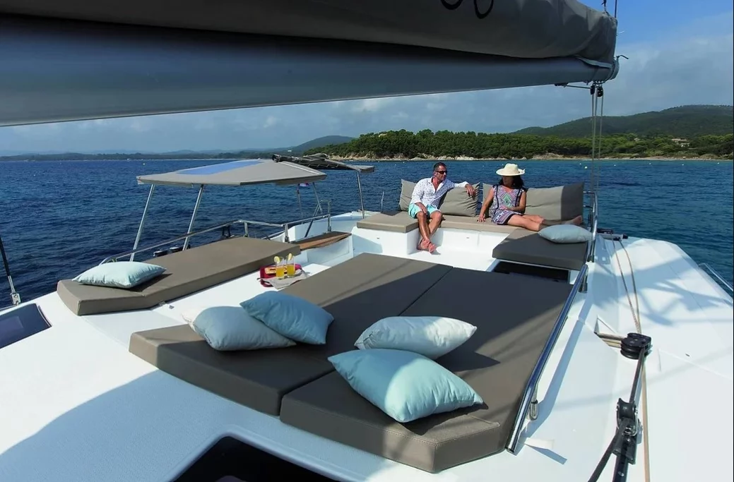Fountaine Pajot Saba 50 (Smack (With Captain))  - 9
