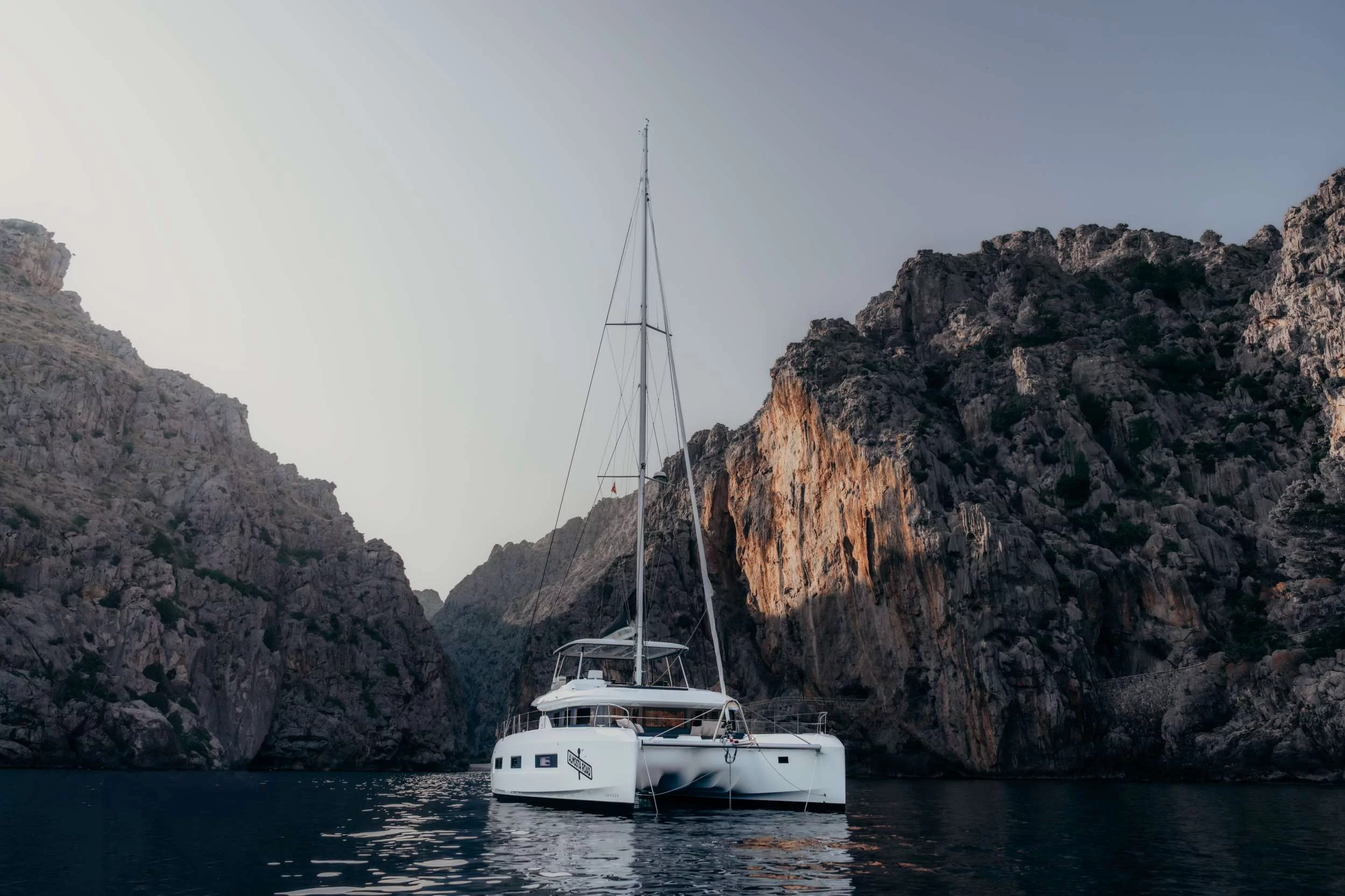 Lagoon 55 (ALMOSTA ROAD)  - 0