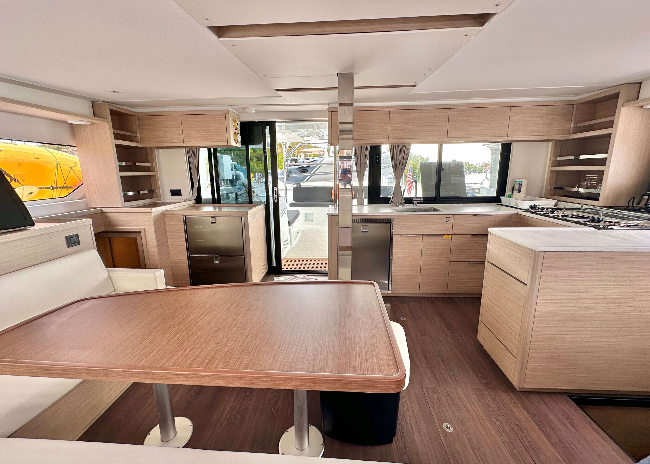 Photo #5 - Lagoon 46 (DRIFTER) in Road Town - 63249