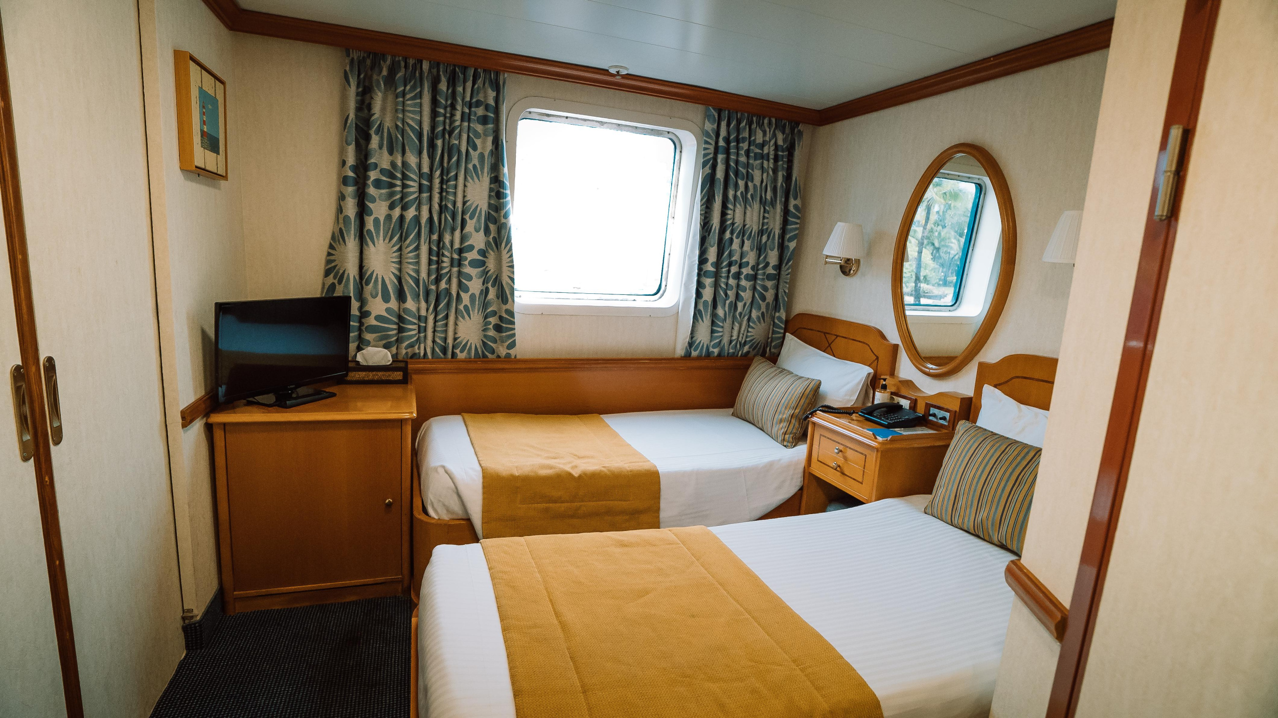 French Polynesia Sailing Cruise on Luxury Yacht Panorama II — photo 34