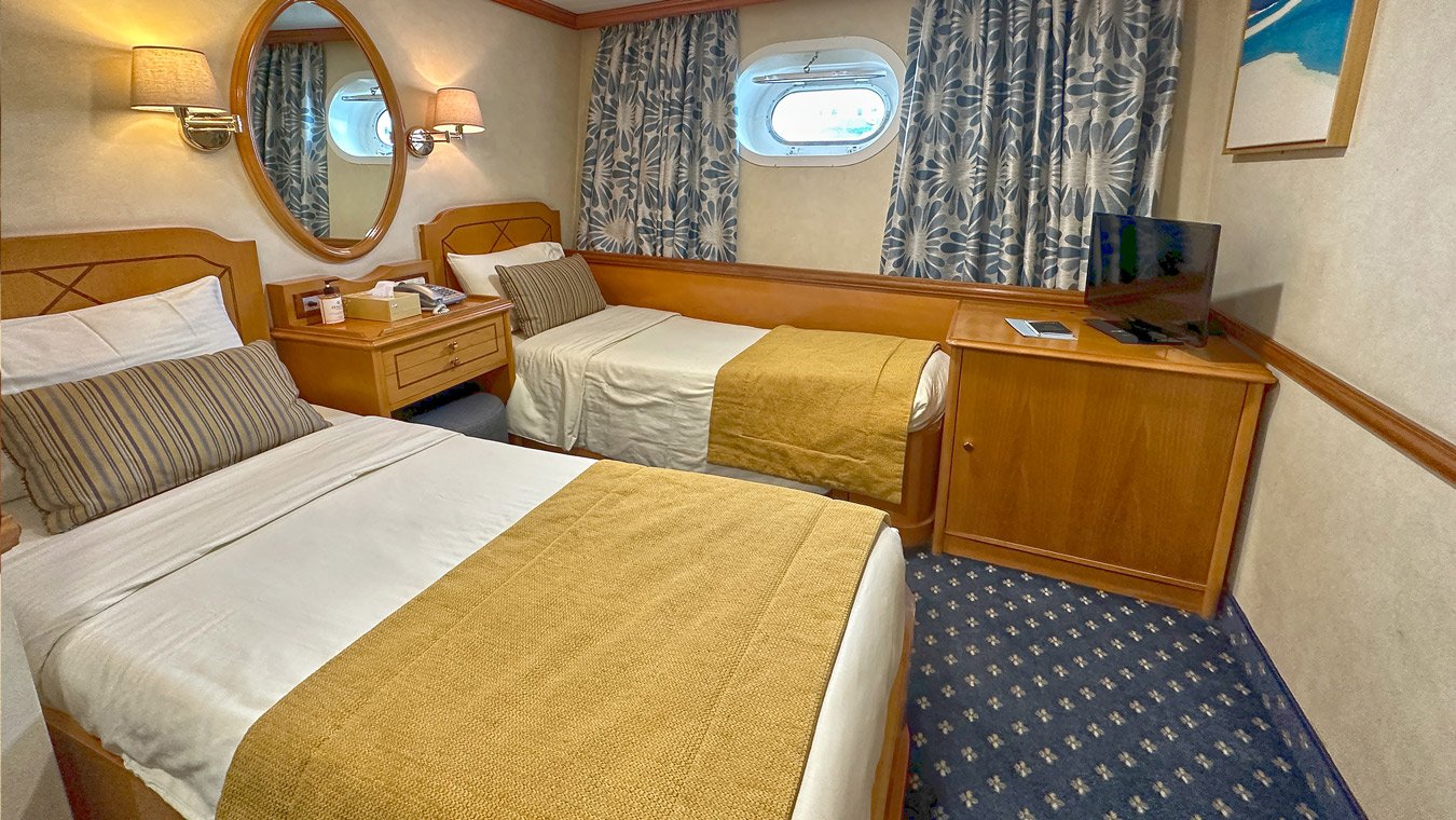 French Polynesia Sailing Cruise on Luxury Yacht Panorama II — photo 35